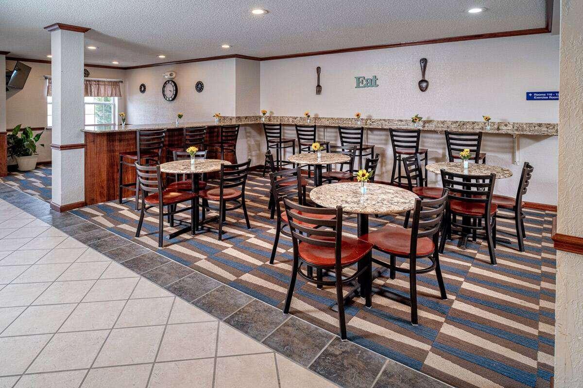 Microtel Inn & Suites Beckley East Exteriör bild