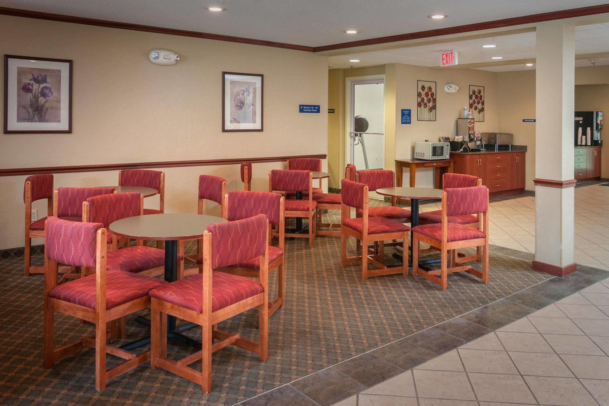 Microtel Inn & Suites Beckley East Exteriör bild